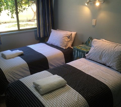 Tin Shack - Port Augusta Accommodation 0