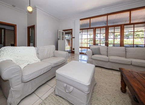 Barossa Valley View Guesthoue - Port Augusta Accommodation 5