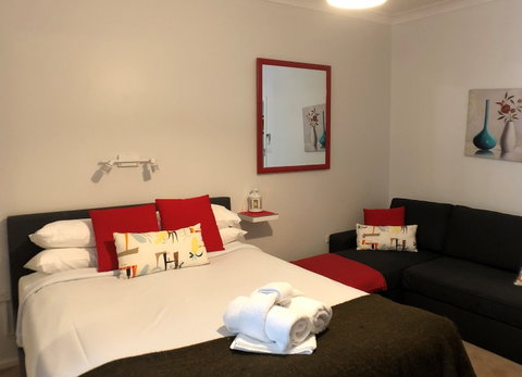 Canberra Short Term And Holiday Accommodation - Port Augusta Accommodation 3