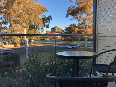 Canberra Short Term And Holiday Accommodation - Port Augusta Accommodation 5