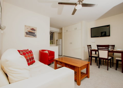 Canberra Short Term And Holiday Accommodation - Port Augusta Accommodation 8