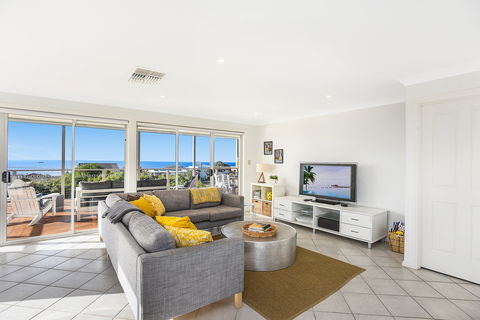 Highview - Panormaic Views Across Encounter Bay - Port Augusta Accommodation 2