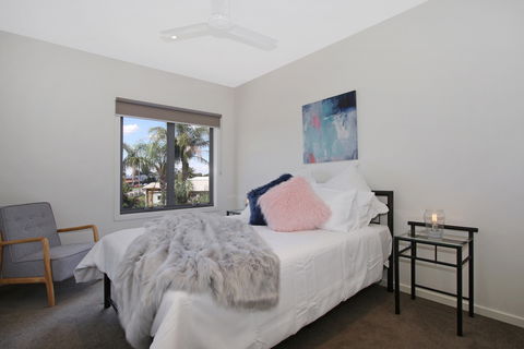 Mulwala Townhouse Two - Port Augusta Accommodation 3