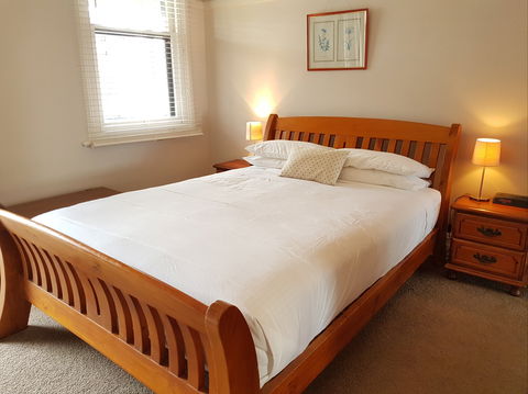 Newcastle Short Stay Apartments - Vista Apartment - Port Augusta Accommodation 1