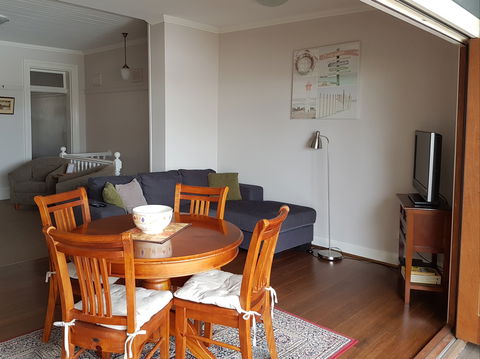 Newcastle Short Stay Apartments - Vista Apartment - Port Augusta Accommodation 3