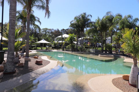 Shearwater Deluxe Villa - Port Augusta Accommodation 1
