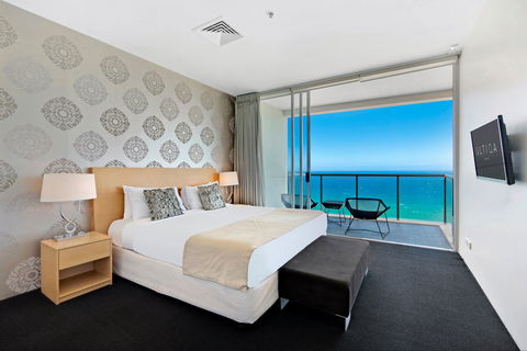 ULTIQA Air On Broadbeach - Port Augusta Accommodation 2