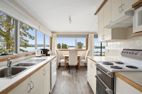 Beauty Point Holiday House - Port Augusta Accommodation 1