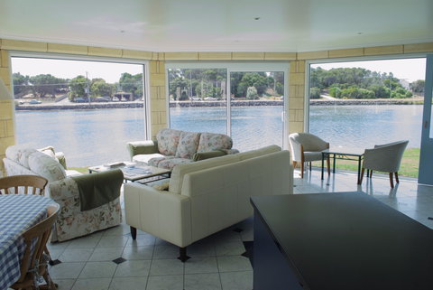 Douglas Riverside - Port Augusta Accommodation 1