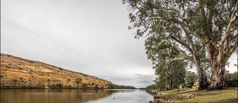 Page Drive Blanchetown  -River Shack Rentals - Port Augusta Accommodation 2