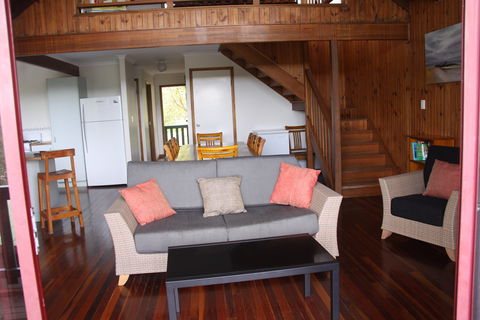 Salty Towers - Port Augusta Accommodation 1
