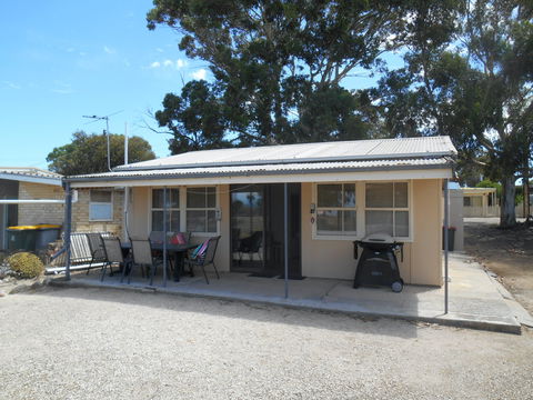 Sheaoak Shores - Port Augusta Accommodation 0