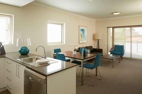 Baileys Serviced Apartments - Port Augusta Accommodation 0