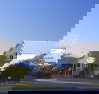 Dolphin Shores