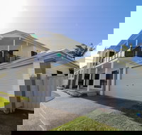 Flexi Five- Belmont - Port Augusta Accommodation