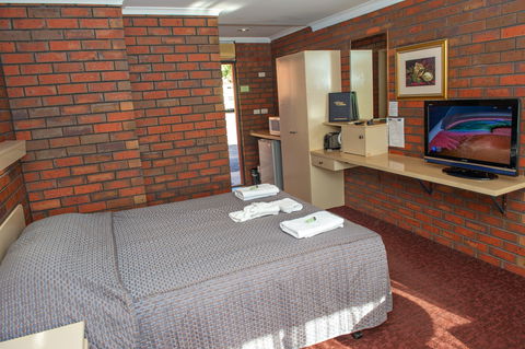 Golden Country Motel And Caravan Park - Port Augusta Accommodation 1