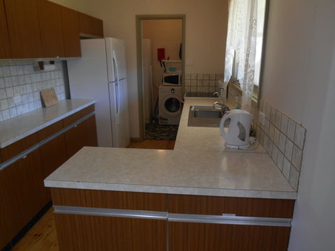 Sea Rose - Port Augusta Accommodation 1