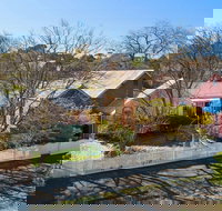 Sunday House - Maldon