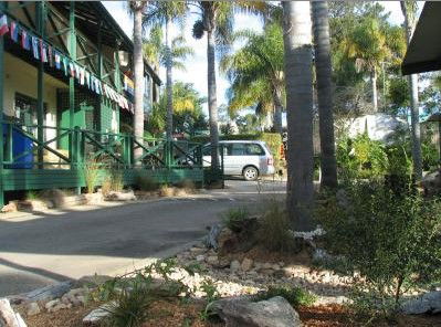 Shady Willows Caravan Park - Port Augusta Accommodation 2
