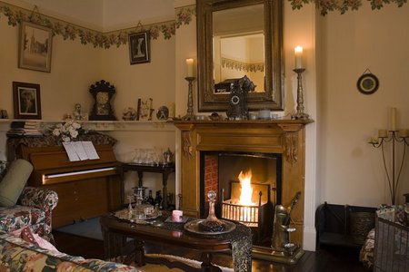 A Magnolia Manor Luxury Accommodation - Port Augusta Accommodation 2