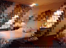 Royal Apartments - Port Augusta Accommodation 0