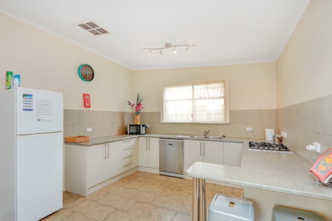 Broken Hill Country Cottage - Port Augusta Accommodation 0