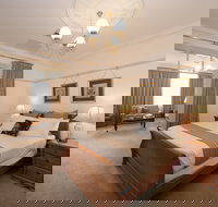 Cobb  Co Court Boutique Hotel - Port Augusta Accommodation