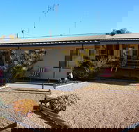 Cornwall House - Port Augusta Accommodation