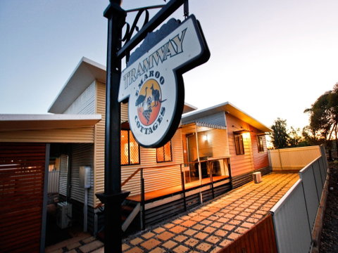 Emaroo Tramway Cottage - Port Augusta Accommodation 0