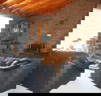 George's Place - Port Augusta Accommodation