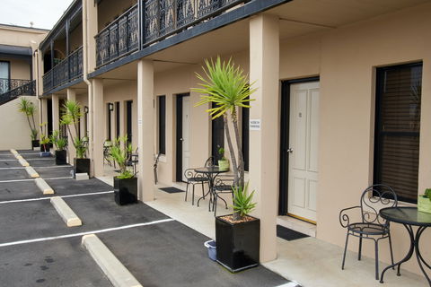 Inverell Terrace Motor Lodge - Port Augusta Accommodation 1