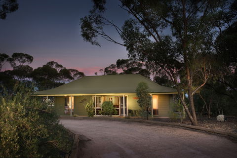 Riverbush Cottages - Port Augusta Accommodation 0