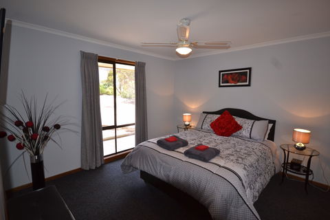 Riverbush Cottages - Port Augusta Accommodation 2