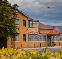 Saints and Sinners BB - Port Augusta Accommodation