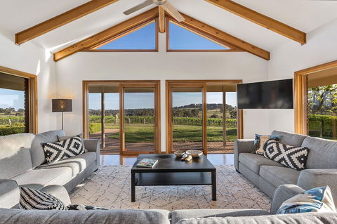 Simon Tolley Lodge - Port Augusta Accommodation 0