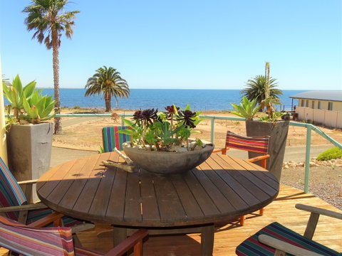 Telly's At Palm Cove - Port Augusta Accommodation 1