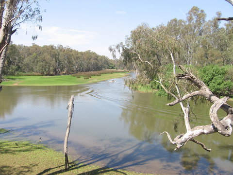 The Shanty Waterside Cottages - Port Augusta Accommodation 0