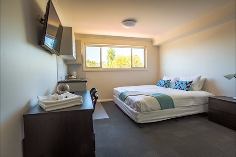 Aspire Mayfield - Port Augusta Accommodation 0