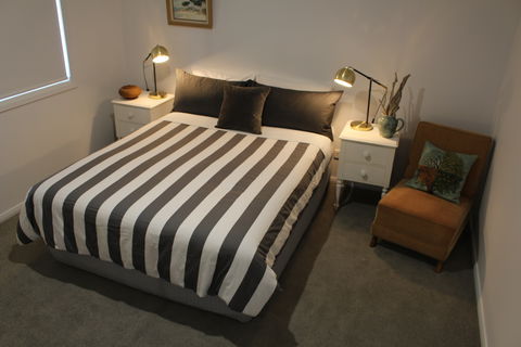 Barefoot Beach House - Port Augusta Accommodation 2