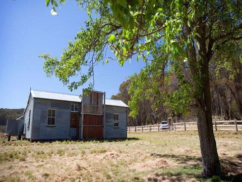 Brackens Hut - Port Augusta Accommodation 1
