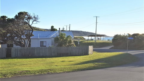 By The Beach At Catho - Port Augusta Accommodation 0