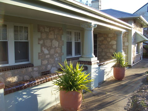 MacDonnell House, Naracoorte - Port Augusta Accommodation 0