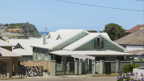 Merewether Beach House B And B - Port Augusta Accommodation 0