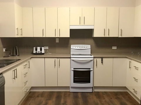 Pira Place - Unavailable Until August 2020 - Port Augusta Accommodation 1