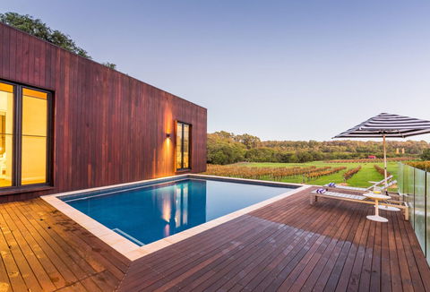 Sophies Vineyard - Port Augusta Accommodation 1