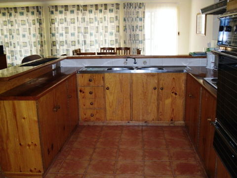 The Palms - House Only - Port Augusta Accommodation 1