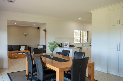 131 - Heart Of The Vale - Port Augusta Accommodation 2