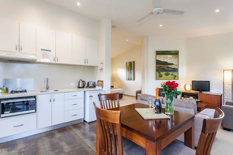 Aireys Inlet Getaway Resort - Port Augusta Accommodation 1