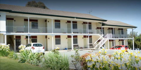 Colonial Lodge Motor Inn - Port Augusta Accommodation 0