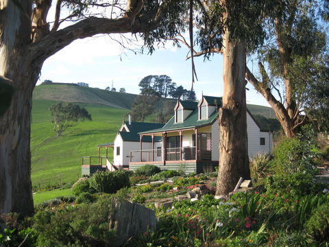 Loves Lane Cottages - Port Augusta Accommodation 0